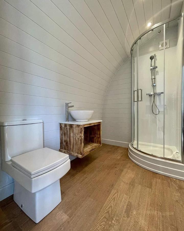 Eastridge Glamping Villa ชรูว์สเบอรี ภายนอก รูปภาพ